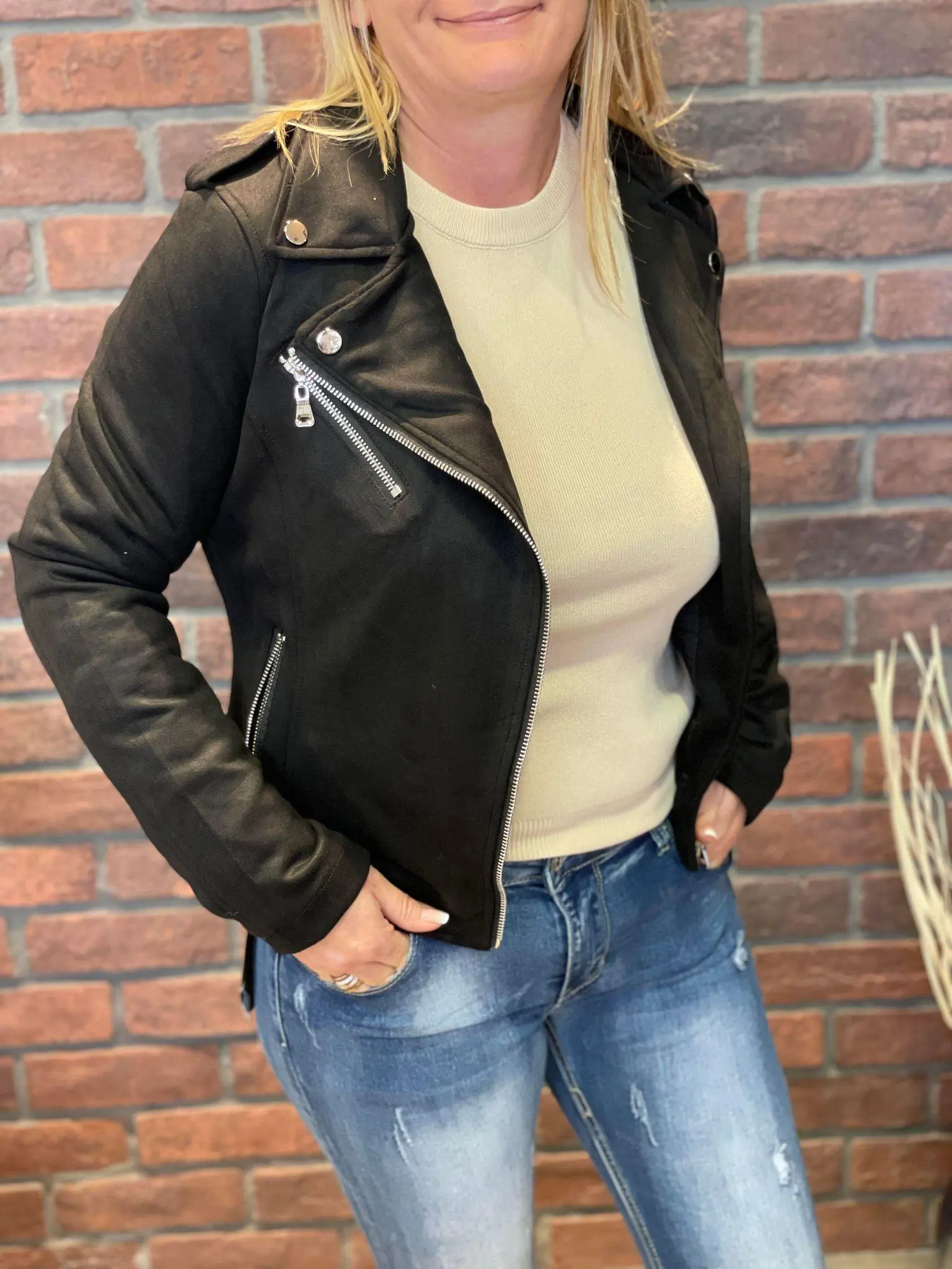 Bombers Sarah – Image 2