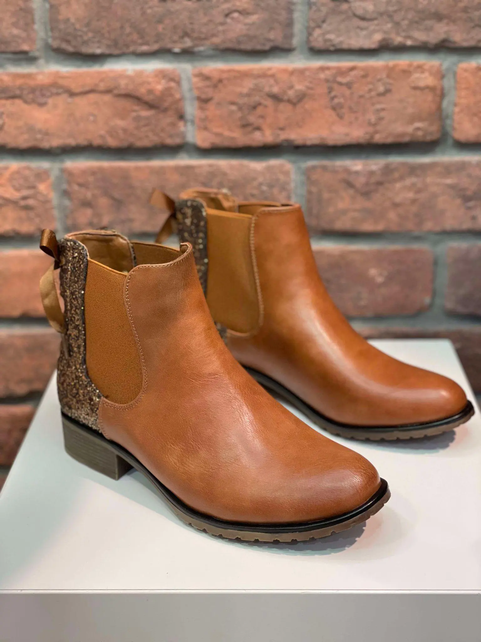 Chelsea Camel – Image 2