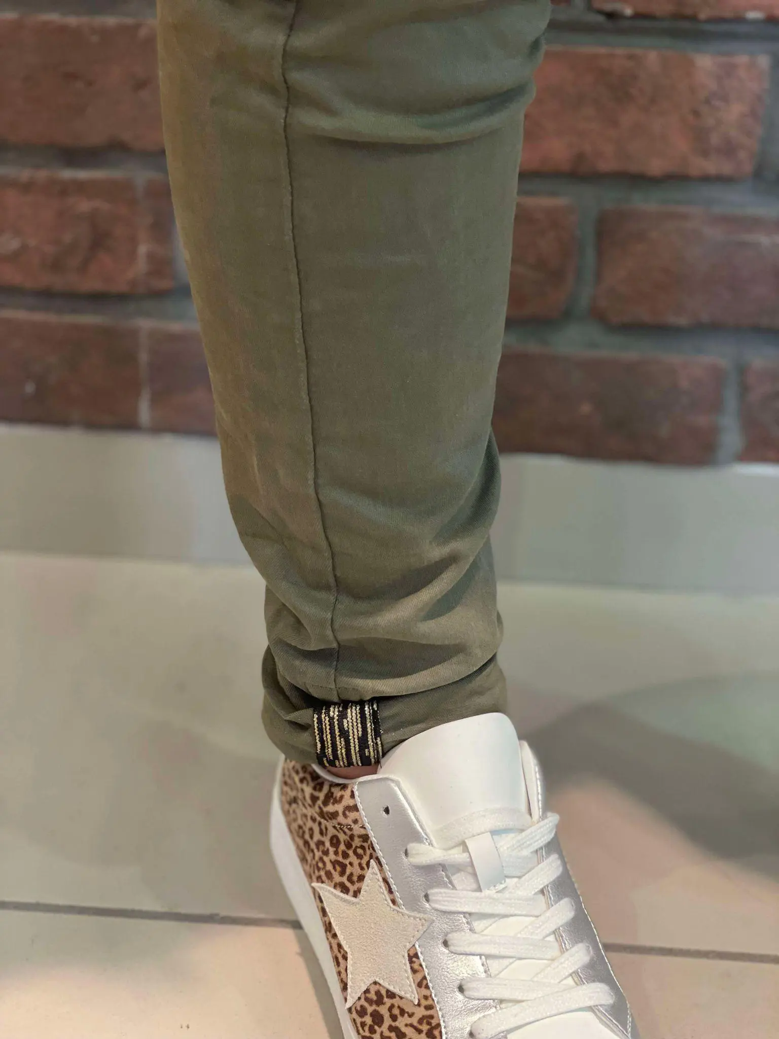 Jeans place du jour – Image 3