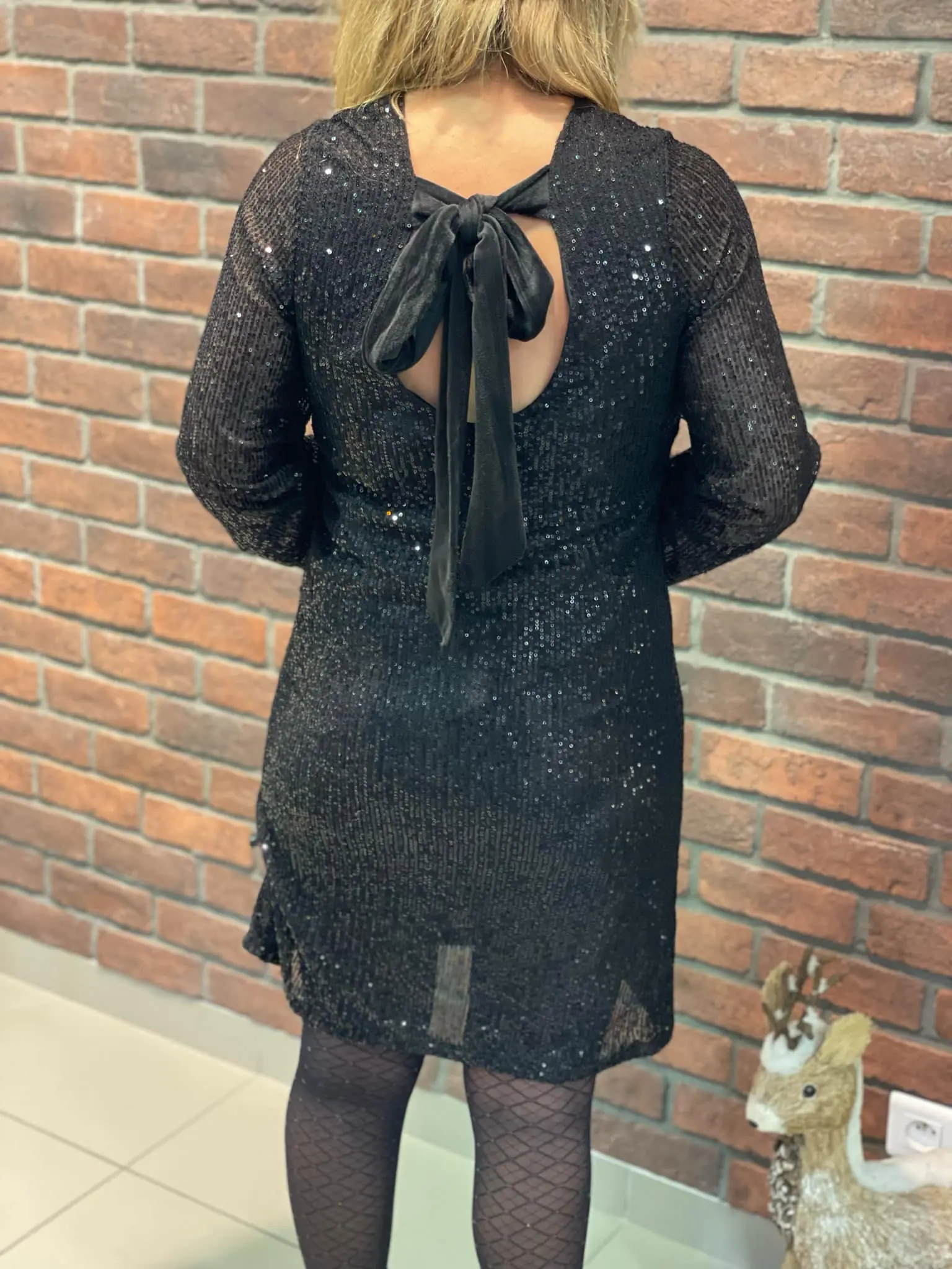 Robe noeud noir – Image 2