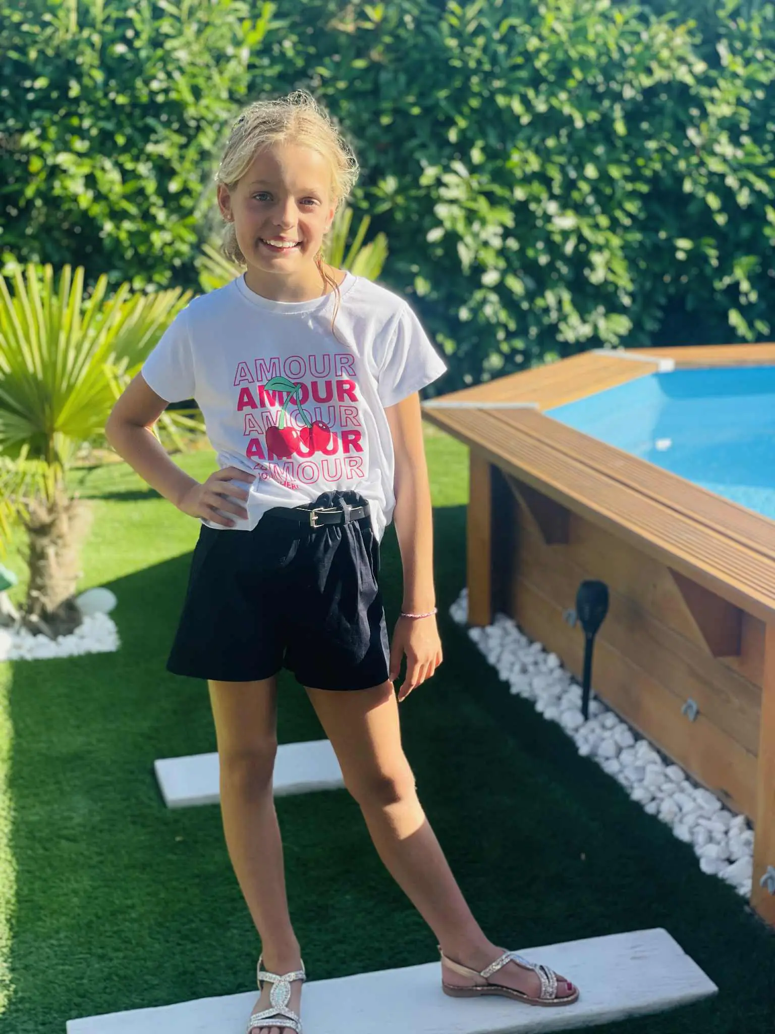 Short Cindy – Image 3