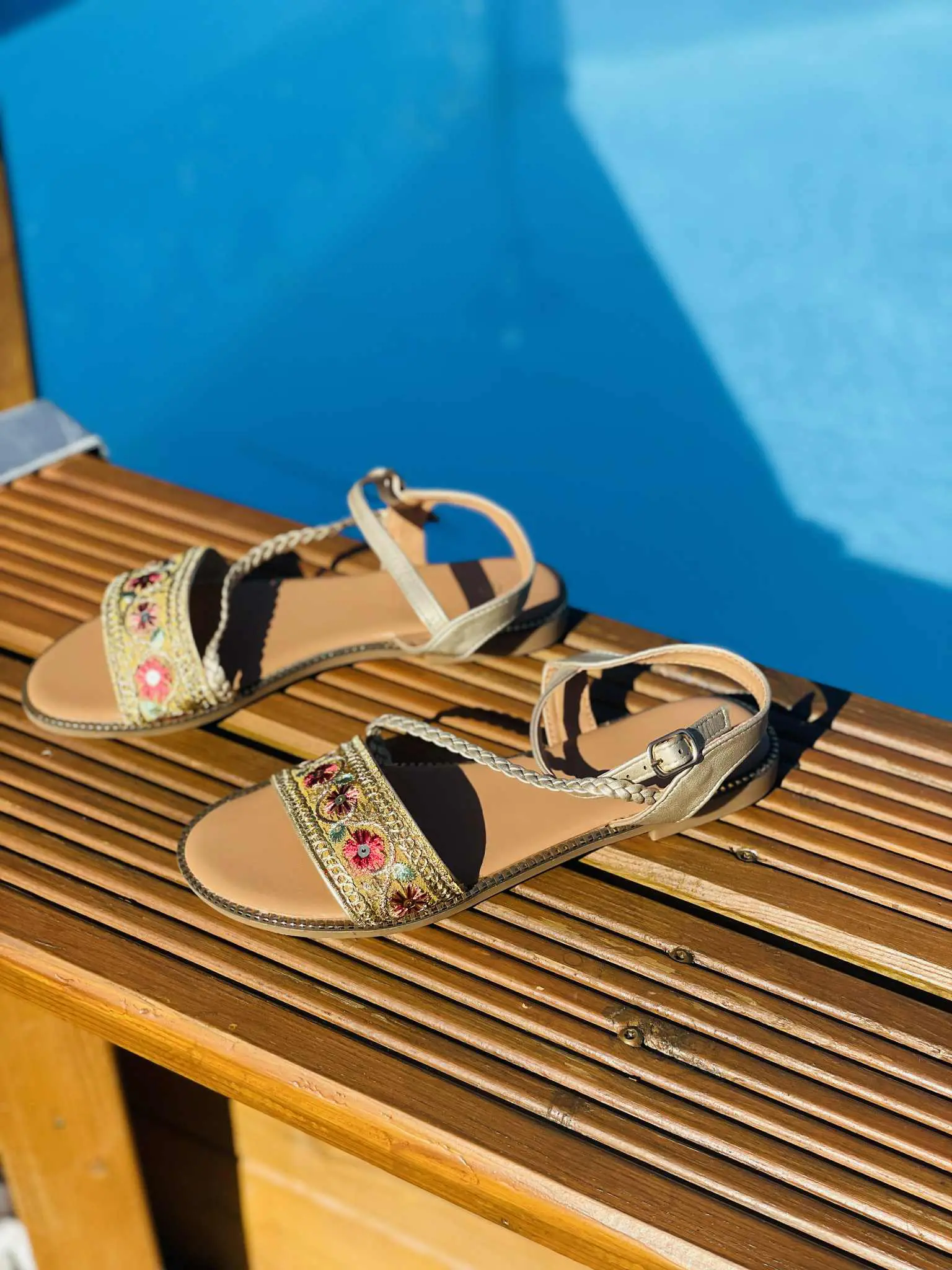 Nu pied Lisa – Image 2